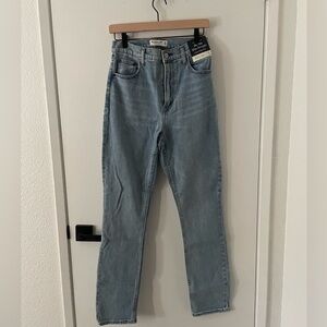 Abercrombie & Fitch 90s Slim Straight Ultra High Rise Jeans - Curve Love 28